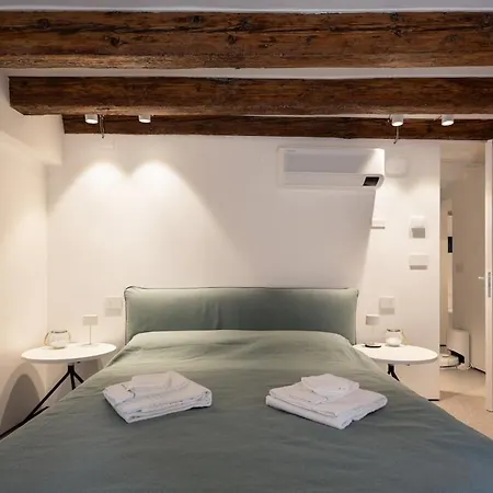 Private Courtyard Peggy Cozy Appartement