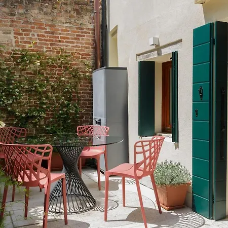 Private Courtyard Peggy Cozy Appartement Venise