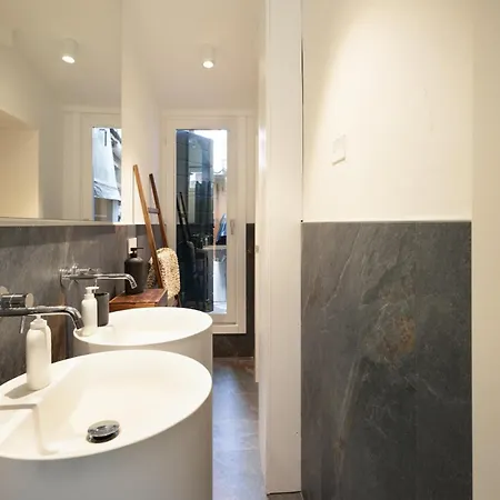 Appartement Private Courtyard Peggy Cozy
